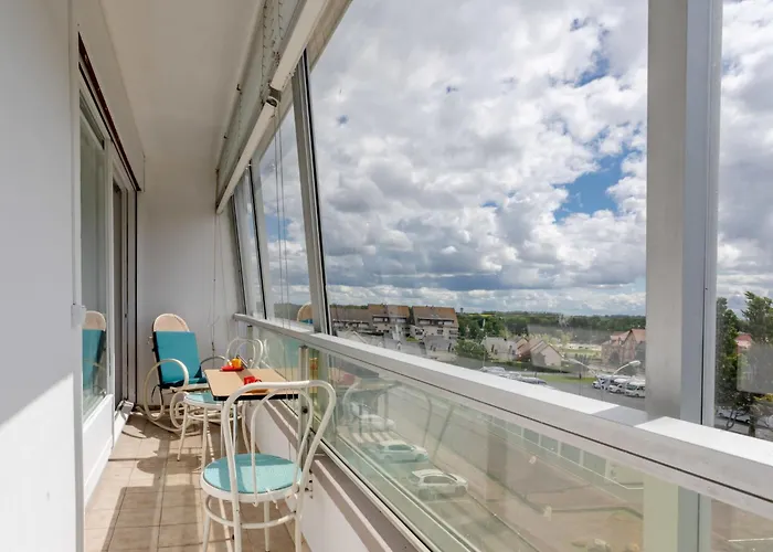 Les Marinas By Interhome * Courseulles-sur-Mer